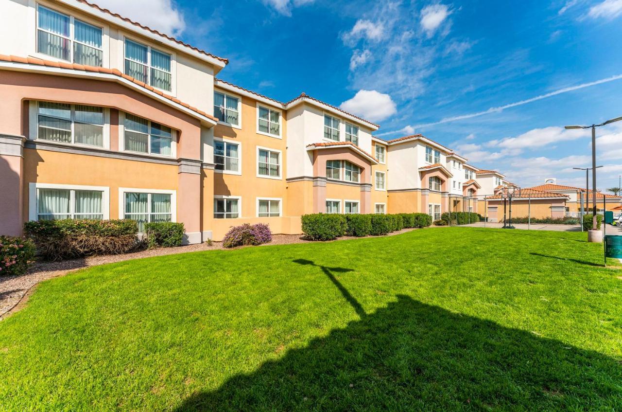 Metro Scottsdale Apartments 1 Bd Exterior photo